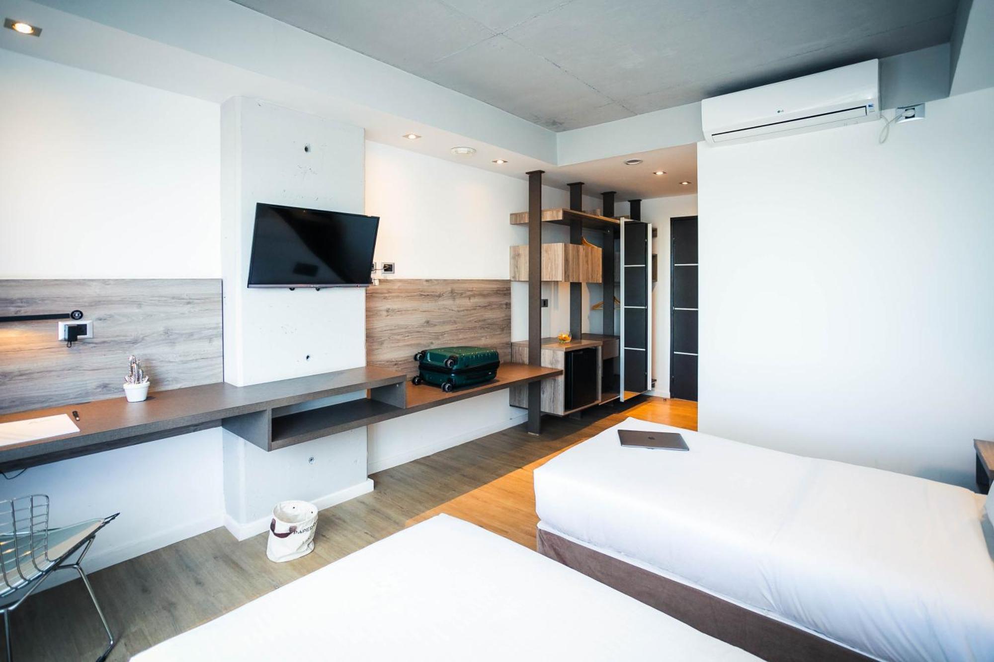 Unit Santa Rosa Hotel